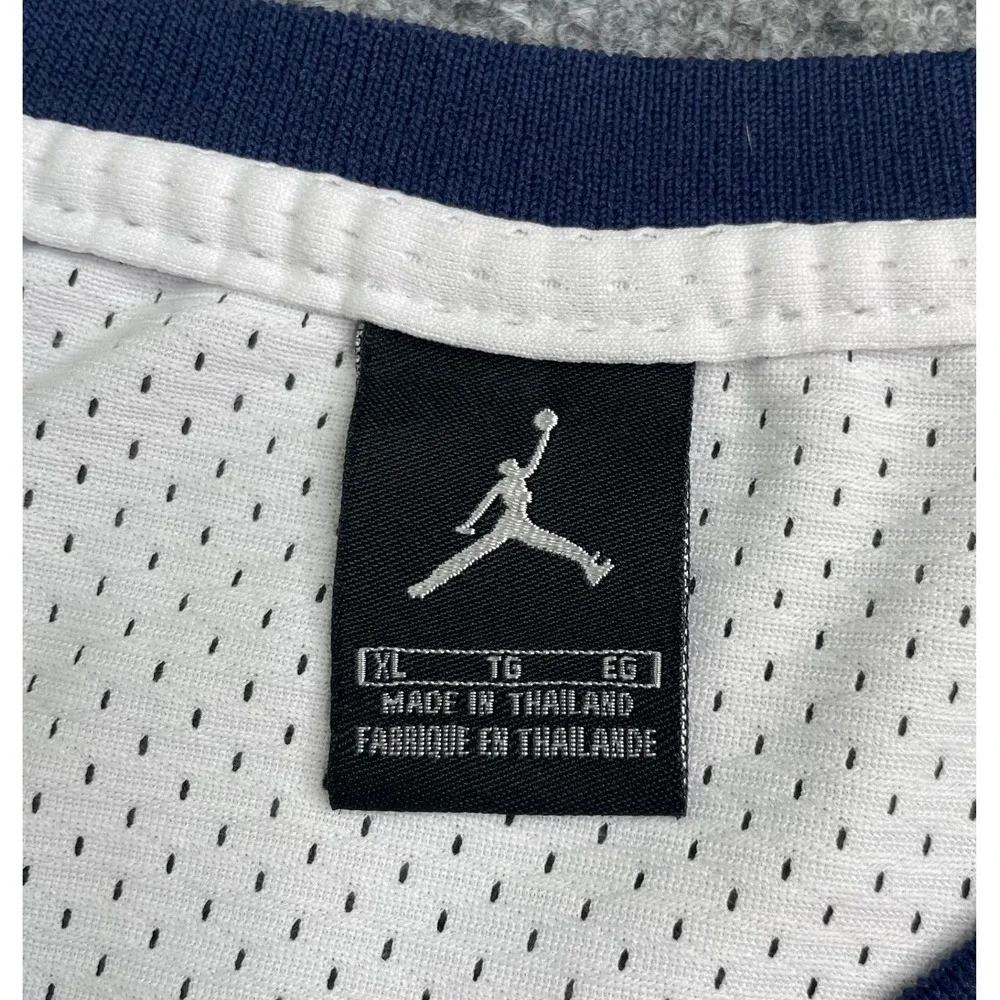 Jordan Basketball Jersey Mens XL White North Carolina 23 Michael Jordan Argyle